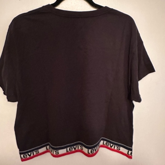 Black Levi’s shirt - Picture 2 of 2
